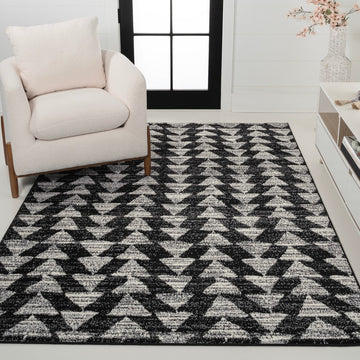 Aisha Moroccan Triangle Geometric Area Rug